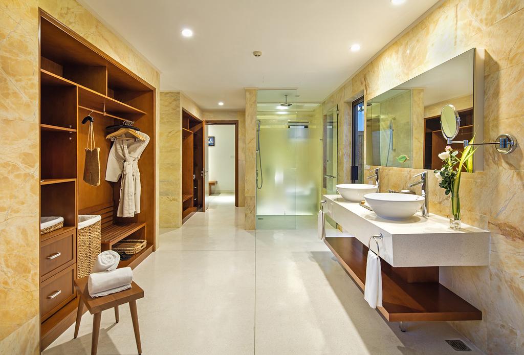 Riviera Resort Cam Ranh