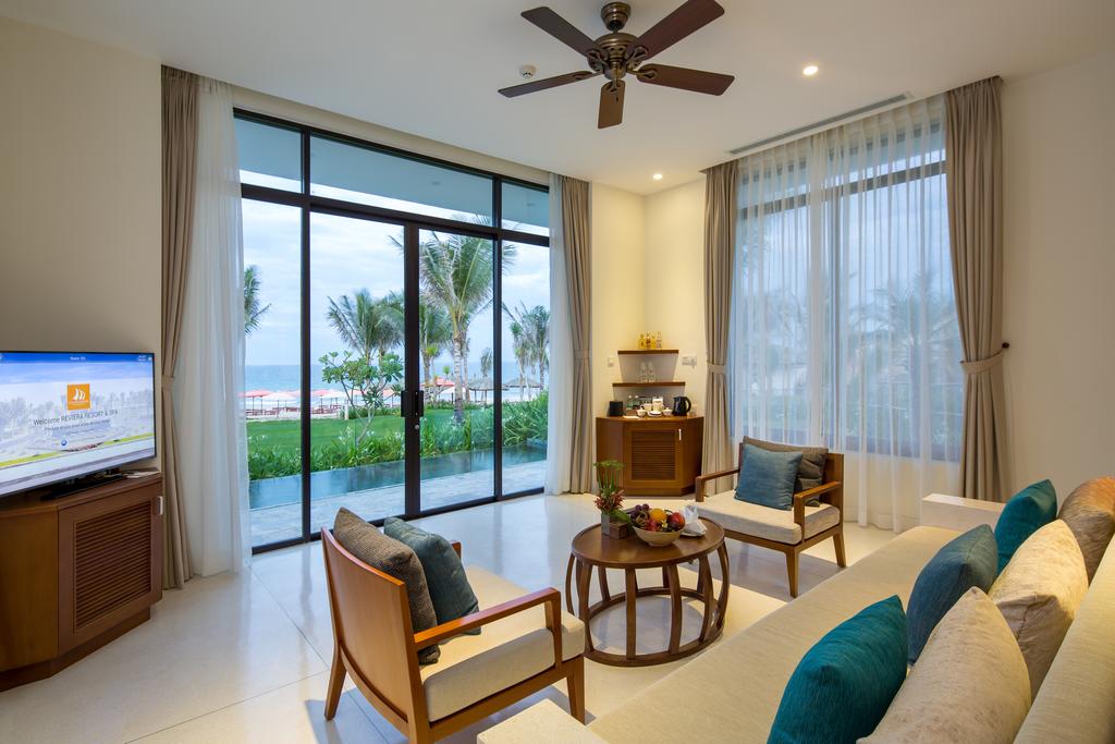 Riviera Resort Cam Ranh