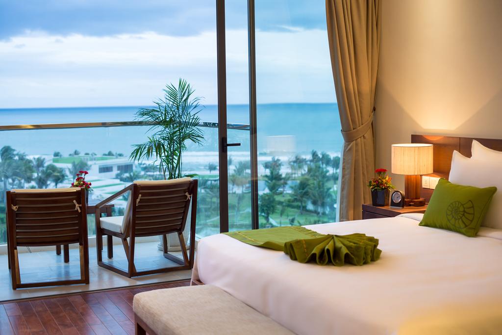 Riviera Resort Cam Ranh