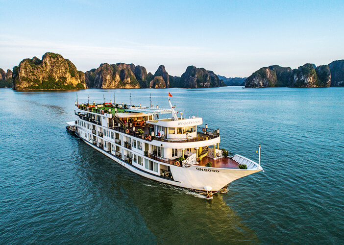 Trọn Gói 2N1Đ Trên Du Thuyền 5* Dynasty Cruise Hạ Long Sang Trọng, An Toàn Với Giá Siêu Hấp Dẫn: 2.990.000/Người 